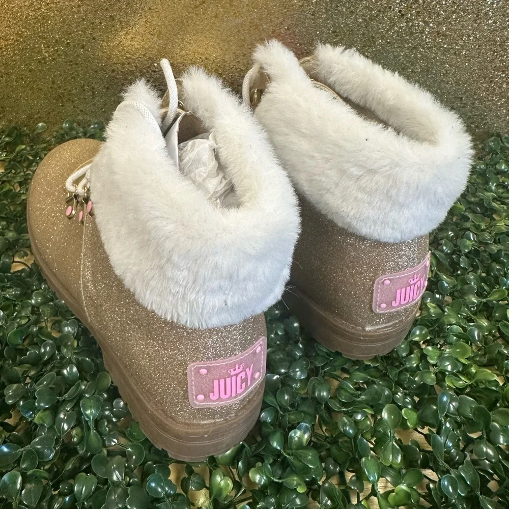 Juicy Couture Glittery Gold Kids Boots with Faux Fur